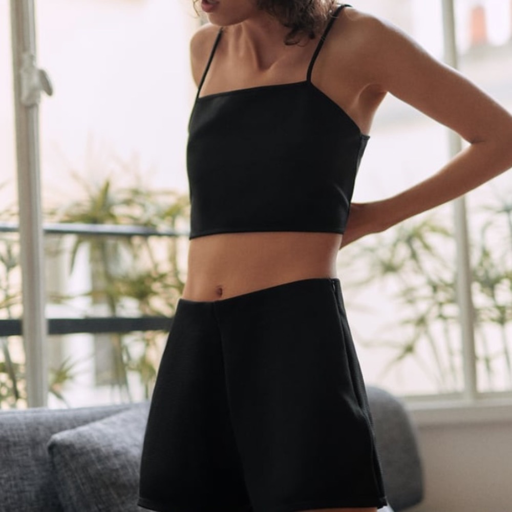 Zara set of ottoman top& shorts